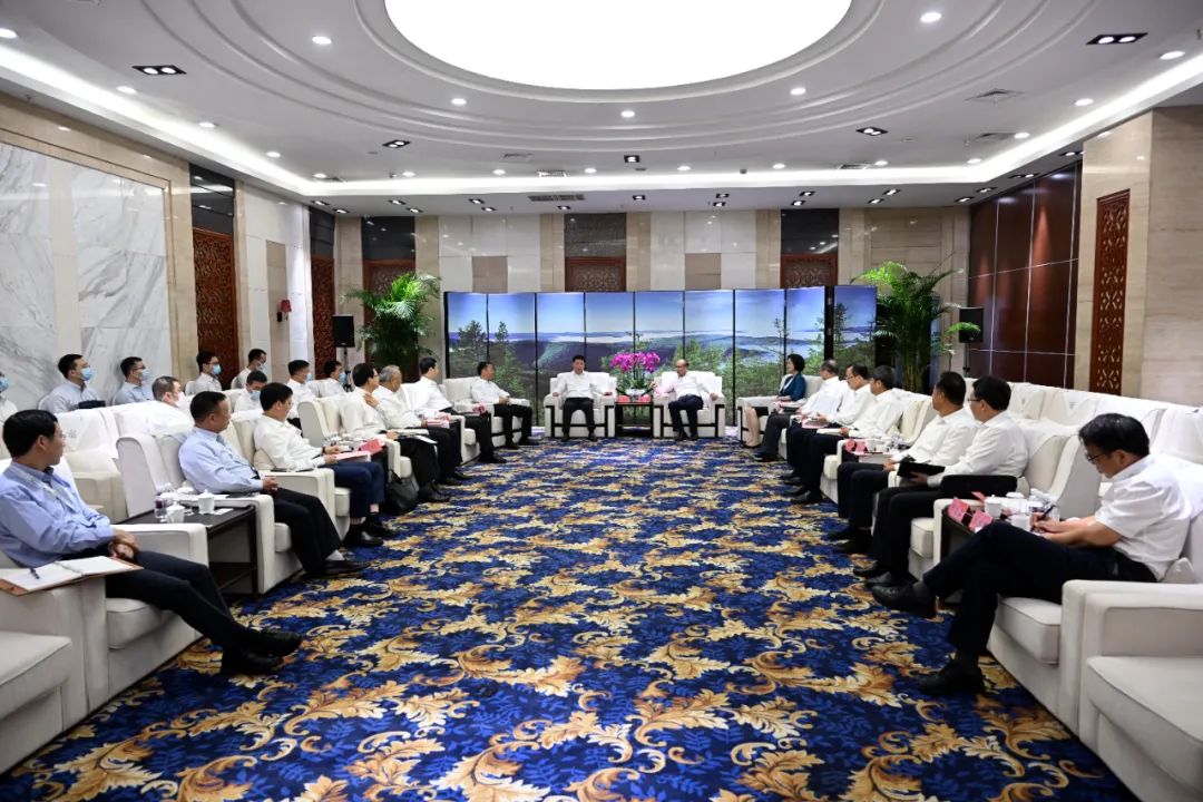 許勤在哈爾濱會見出席2022世界5G大會的電信運營企業負責人