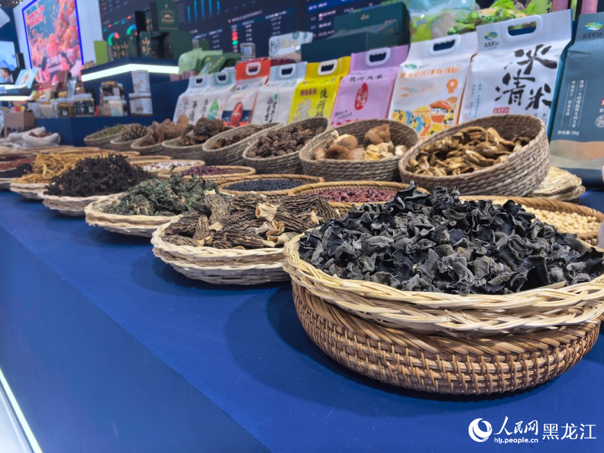雙鴨山·饒河展區部分展品。